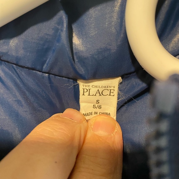 Reversible boys vest with side pockets - Picture 5 of 6